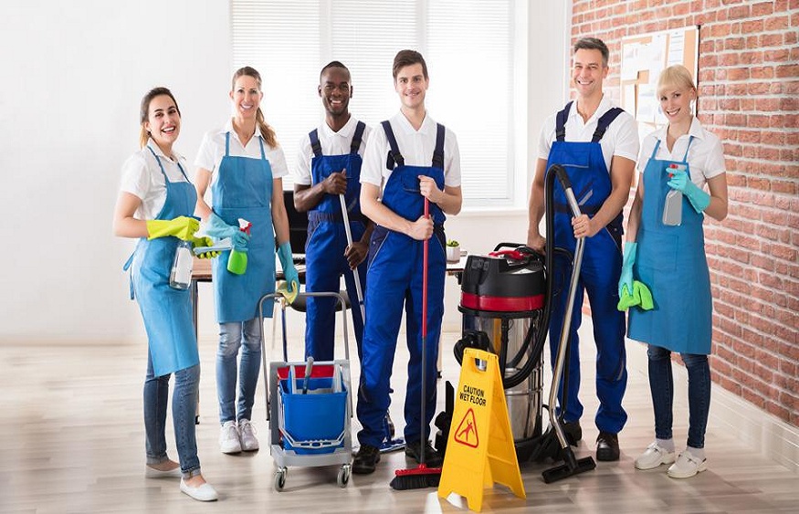 What are the Compelling Reasons to Consider Monthly Maid Service for Your Home?