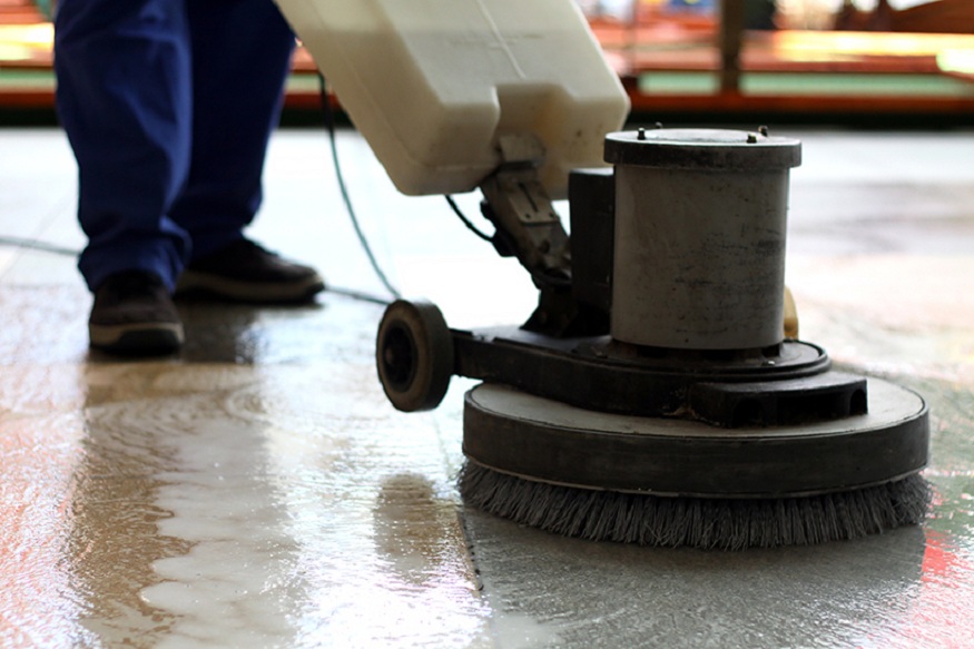 Top Benefits of Hiring Floor Cleaning Experts in Cleveland, OH